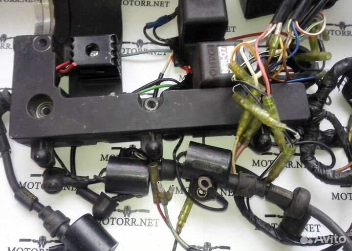 Коммутатор Yamaha 40-50 сил f8t12771