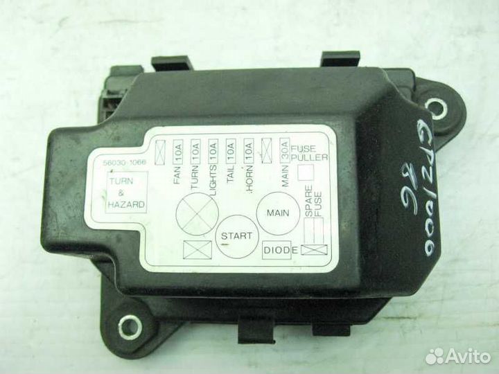 Блок предохранителей Kawasaki GPZ1000RX