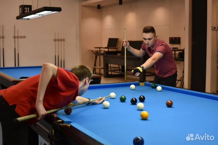 Тренер по бильярду