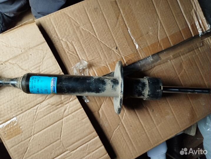 Амортизаторы стойки пассат б5