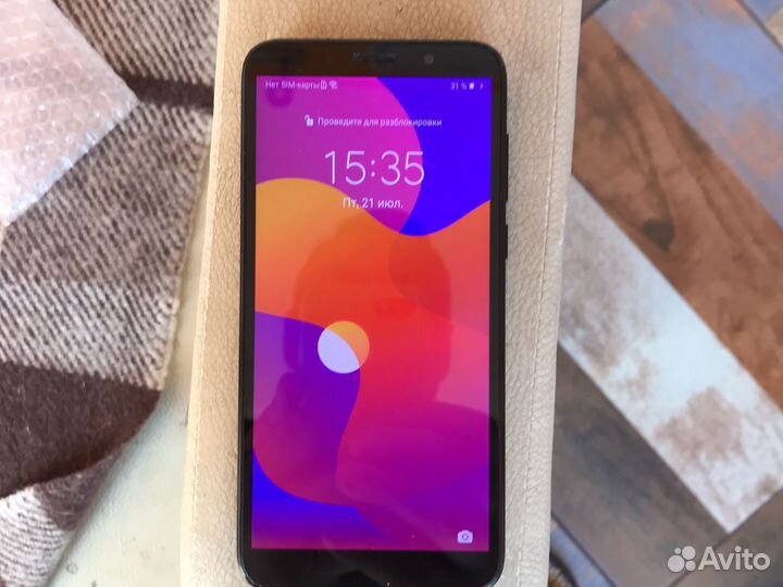 Телефон honor 9s 2/32