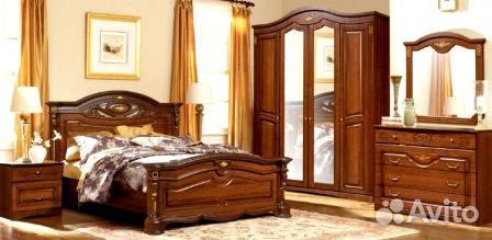 Спальный гарнитур 