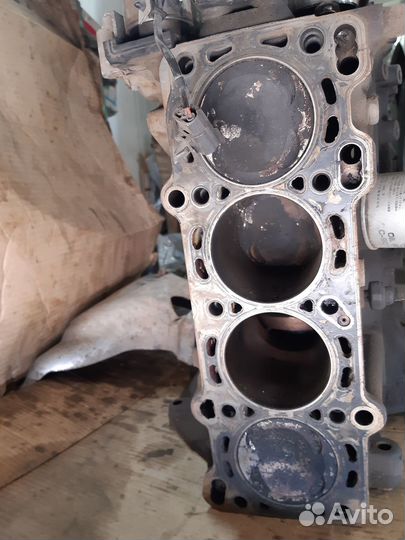 Двигатель Mazda FS 2.0 на запчасти