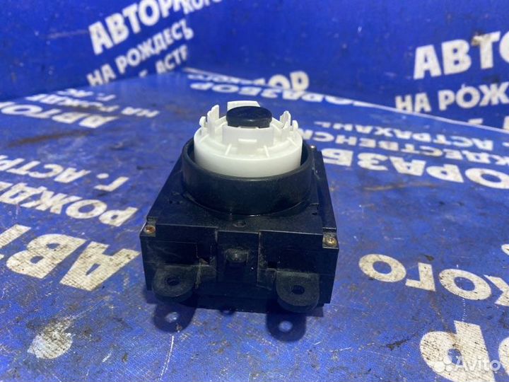 Джойстик управления меню Bmw E60 седан 2005