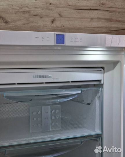 Морозильная камера Liebherr GNP2666.Premium NoFros