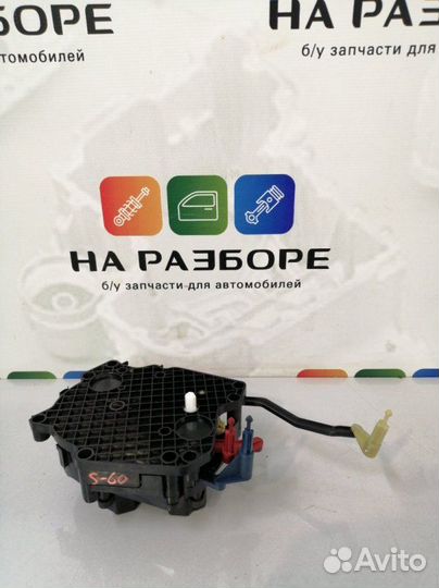 Сервопривод заслонки отопителя Volvo S60 FS45