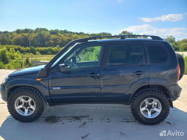 Chevrolet Niva 1.7 МТ, 2005, 200 000 км