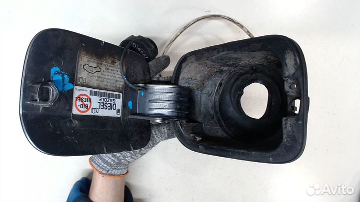 Лючок бензобака Volkswagen Jetta 6, 2011