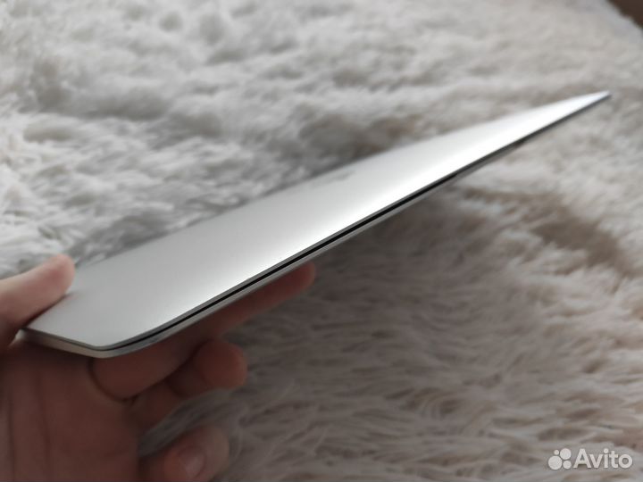 Apple MacBook Air 11 2013