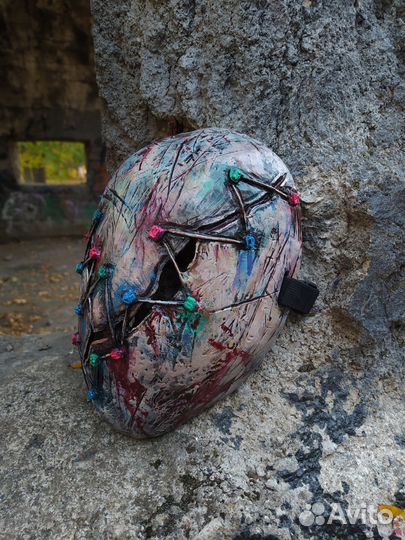 Маска Сьюзи Легиона DBD