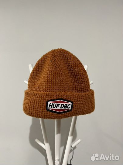 Шапка из акрила ASOS