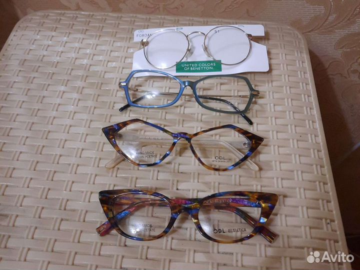 Новые оправы для очков