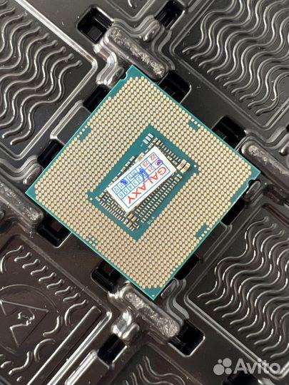 Процессор Intel Core i7-9700 LGA1151 v2