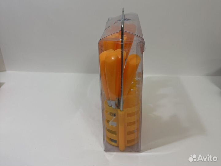 Набор столовых приборов новый