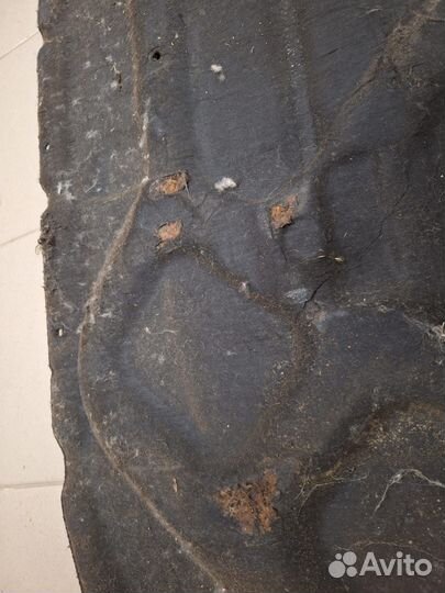 Обшивка капота Ford Mondeo