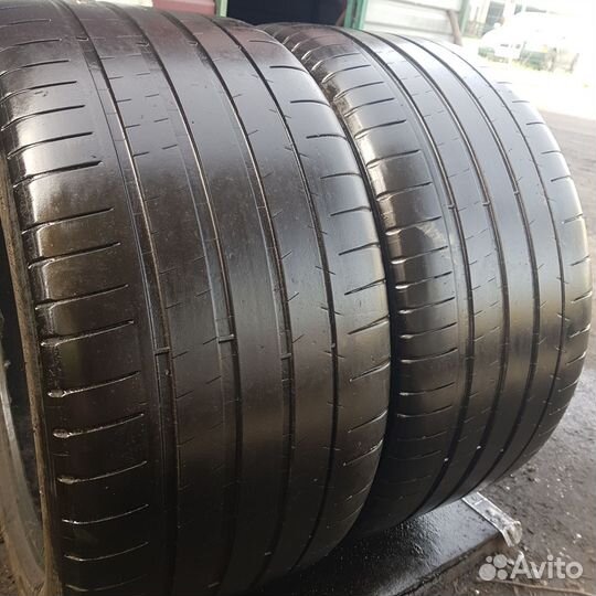 Michelin Pilot Super Sport 285/40 R19