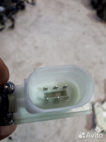 Мотор стеклоподъемника задний правый Bmw 5-Series