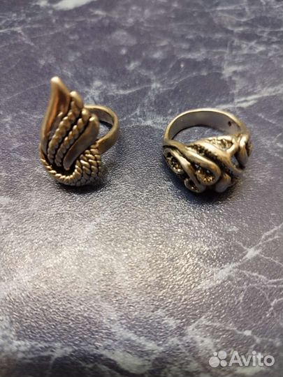 Серебряное кольцо женское