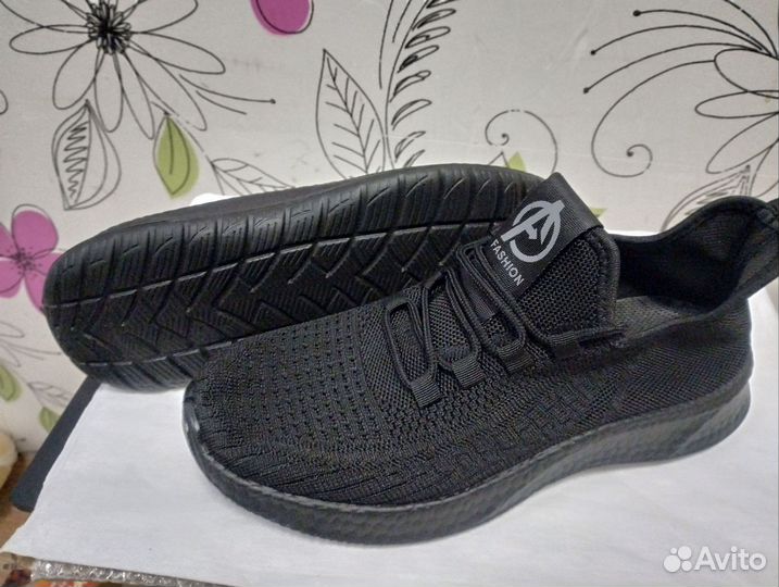 Кроссовки мужские