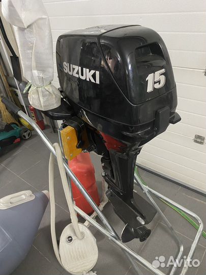 Лодка пвх Yukona 330 с мотором Suzuki DT15