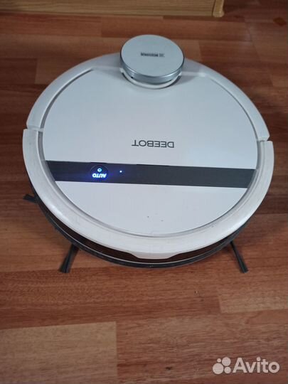 Робот пылесос Ecovacs DE55