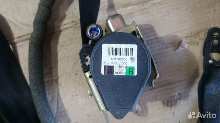 Ремни безопасности в сборе комплект Audi A8 D3