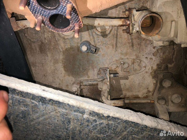 Двигатель на ниву 21214 инжектор