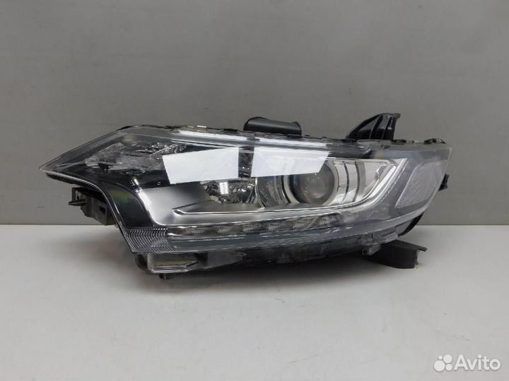 Фара левая Mitsubishi Outlander