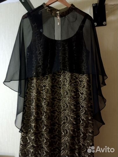 Вечернее платье