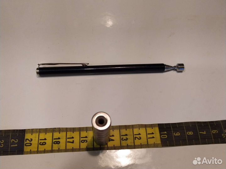 Телескопическая магнитная ручка