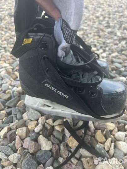 Хоккейные коньки bauer