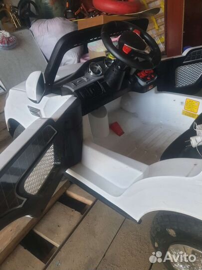 Детский электромобиль бу