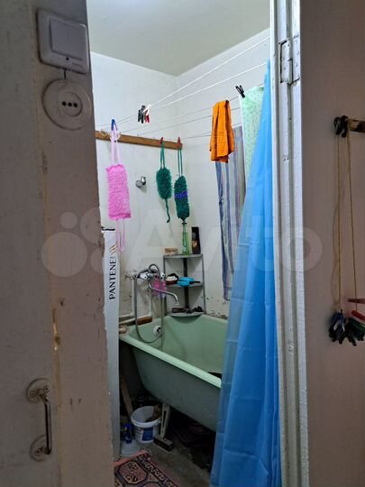 2-к. квартира, 49 м², 1/9 эт.