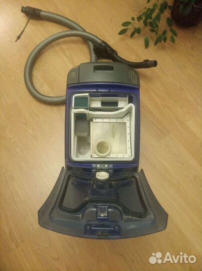 Моющий пылесос thomas