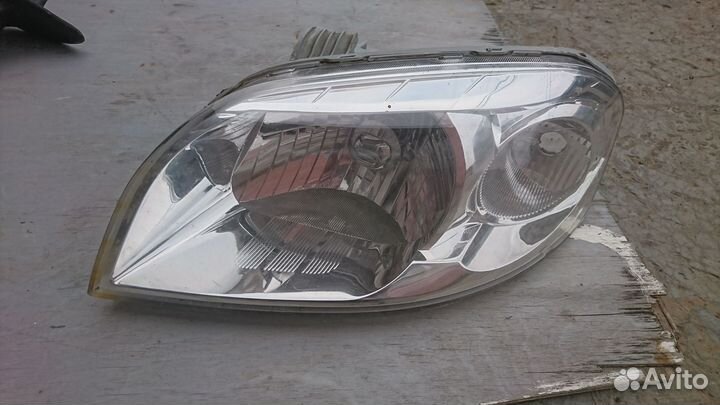 Фара левая Шевроле Авео Т250