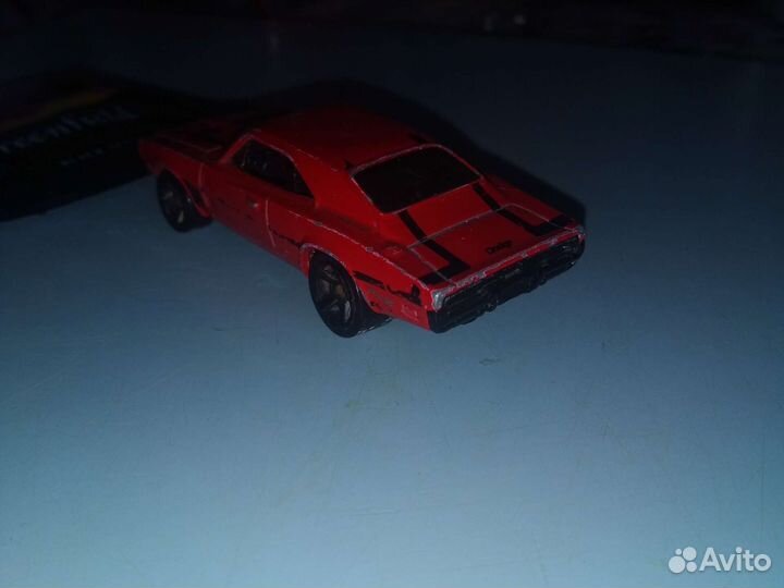 Red Dodge Charger 69 Made in Malaysia Mattel 2014