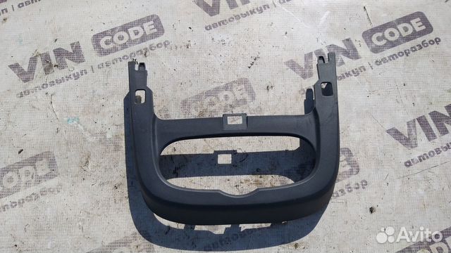 Накладка центральной консоли Renault Duster 4x4