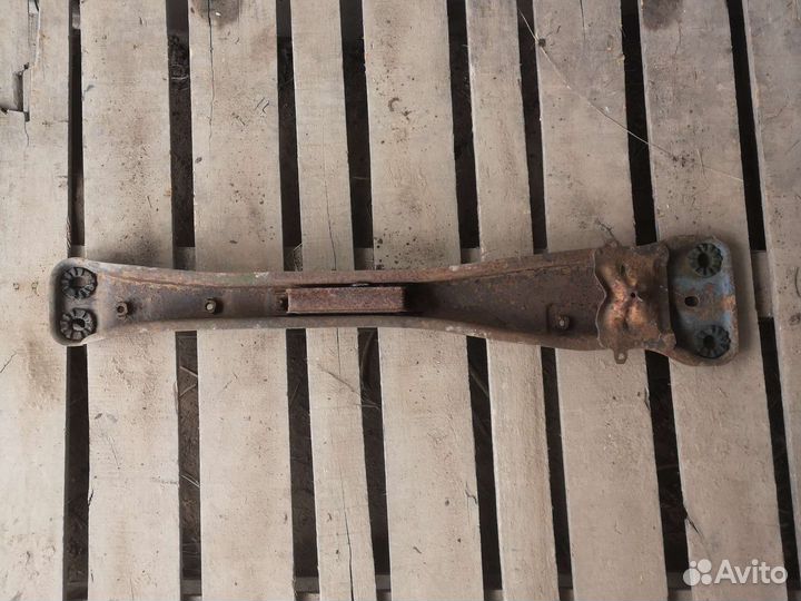 Балка передняя, лыжа Almera Classic b 10