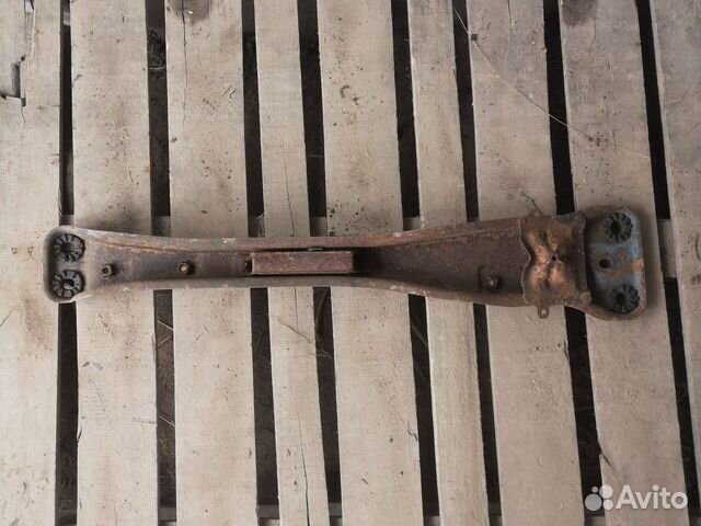 Балка передняя, лыжа Almera Classic b 10