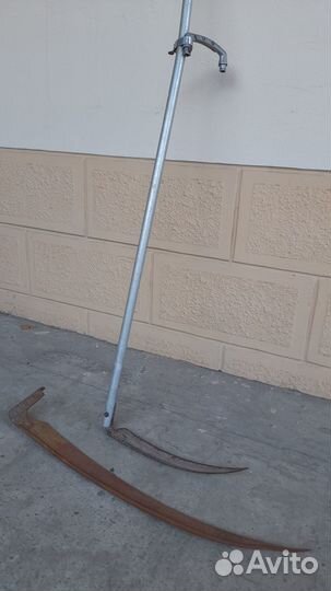 Поливальник и коса