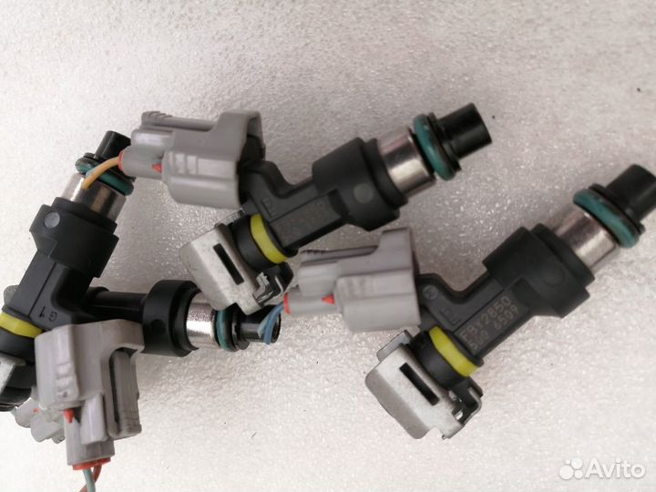 Топливные форсунки Nissan X-Trail 2.0L MR20DE