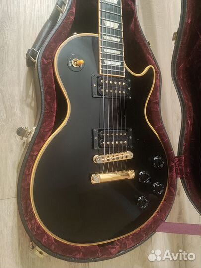 Электрогитара Gibson Les Paul Classic Custom