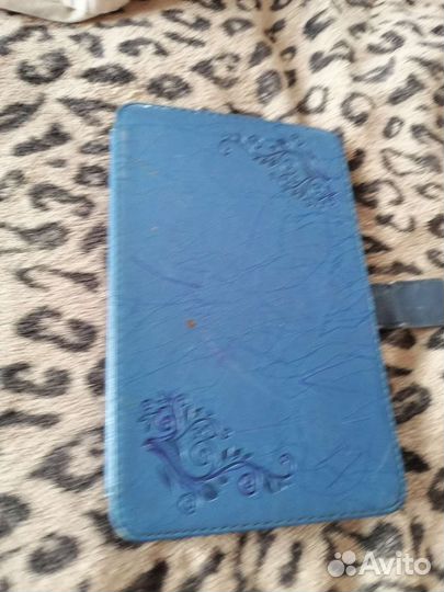 Планшет леново с чехлом