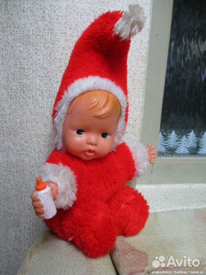 Винтажный пупс с соской