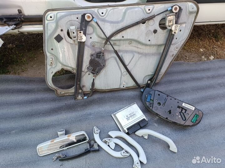 Зеркало салона ручки потолка Passat VW B5 Б5