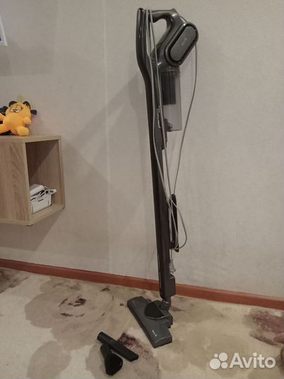 Вертикальный пылесос deerma dx700 почти новый