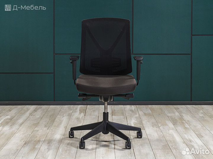 Кресло компьютерное для менеджера miro-3 Китай