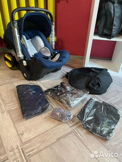 Коляска -автокресло (путешествие )