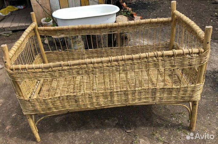 Детская кроватка плетеная