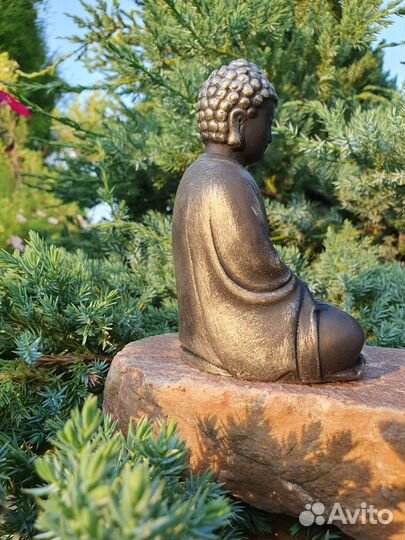 Статуэтка Будда